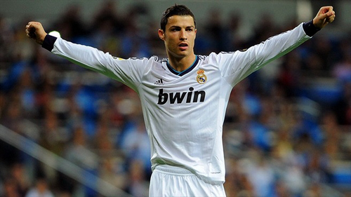 英超曼城与切尔西积分榜竞争激烈（英超积分榜之争白热化：曼城与切尔西争锋）