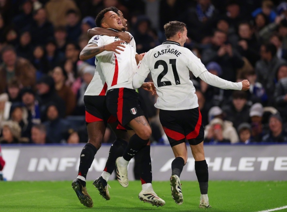 热刺1-1纽卡，孙兴慜本土告别战，布伦南、巴恩斯建功（热刺1-1战平纽卡：孙兴慜本土告别之战，布伦南与巴恩斯破门）