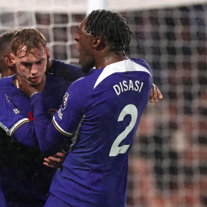 德国队官方：基米希右脚踝囊受伤，将随队前往卢森堡但不上场（德国队官宣：基米希右踝关节囊受伤，随队赴卢森堡但不会出战）