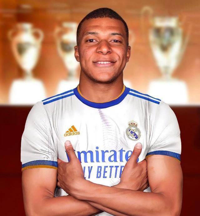 意大利U17国脚坎帕涅洛：我以C罗为榜样，欣赏他的决心和斗志（意大利U17新星坎帕涅洛：以C罗为楷模，最佩服他的决心与斗志）