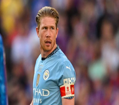 小卡里克曼联U18演首秀！曾搭档鲁尼长子，青训已有四大名宿之后（卡里克之子完成曼联U18处子秀！曾与鲁尼长子同队，红魔青训已汇聚四位名宿后代）