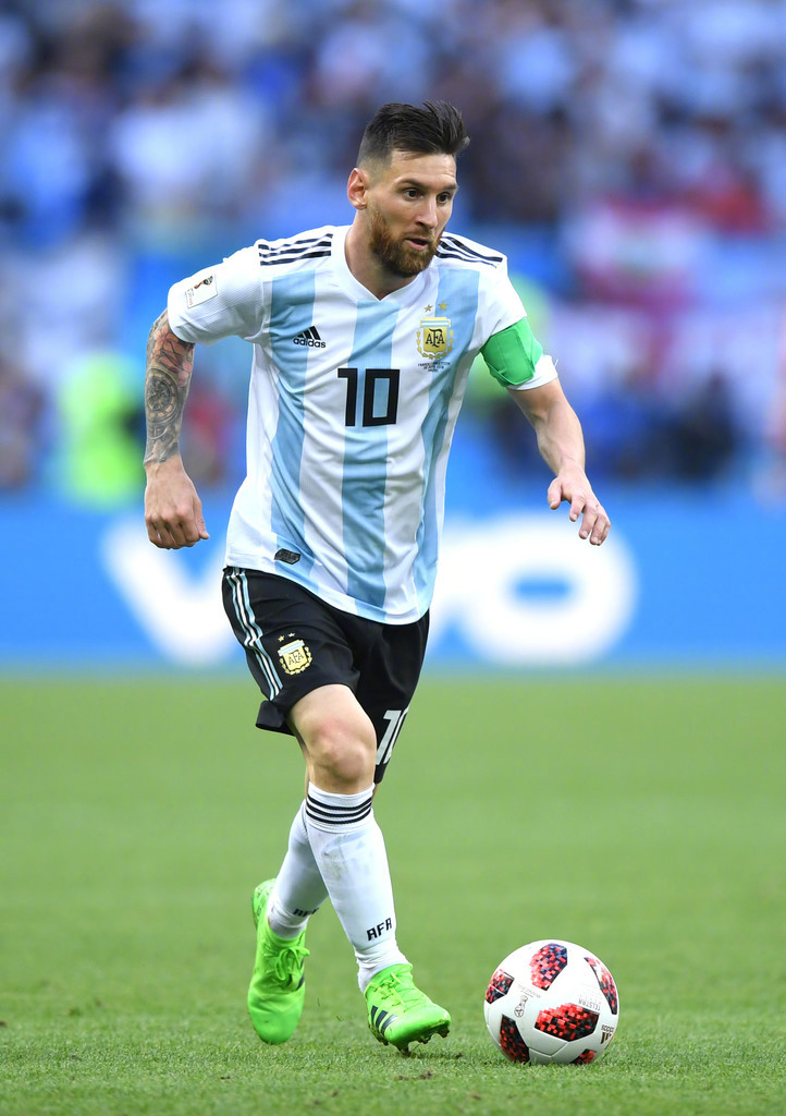 跟队：迪巴拉左腿股二头肌出现中度损伤，将缺阵大约三周（跟队消息：迪巴拉左腿股二头肌中度受损，预计休战约三周）