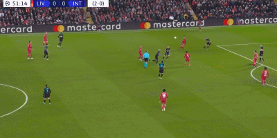 追平切尔西升英超第6！B费2射1传一战造2大神迹，曼联4-1复仇狼队（曼联4-1雪耻狼队升至英超第6追平切尔西！B费双响+助攻缔造两项神迹）