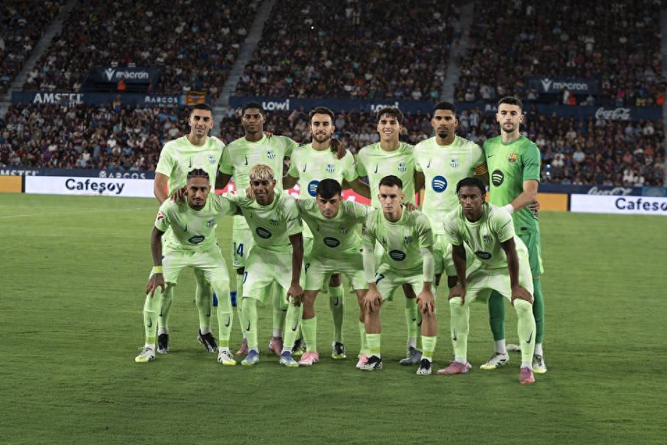 巴斯克语战术！毕尔巴鄂竞技对阵皇马祭出奇招，姆巴佩率队完胜令创意沦为笑谈（巴斯克谋略失灵？毕尔巴鄂奇阵难挡皇马，姆巴佩领衔大胜让创意成笑柄）